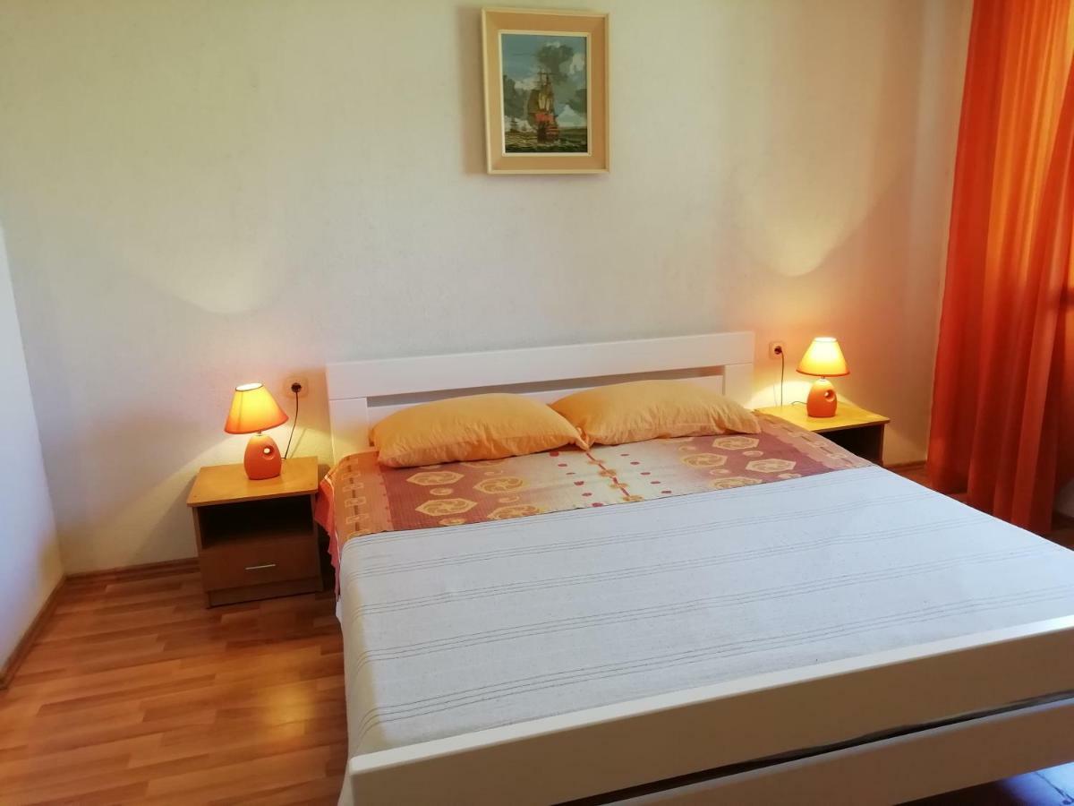 Apartments Jadranka Ivana Пула Экстерьер фото